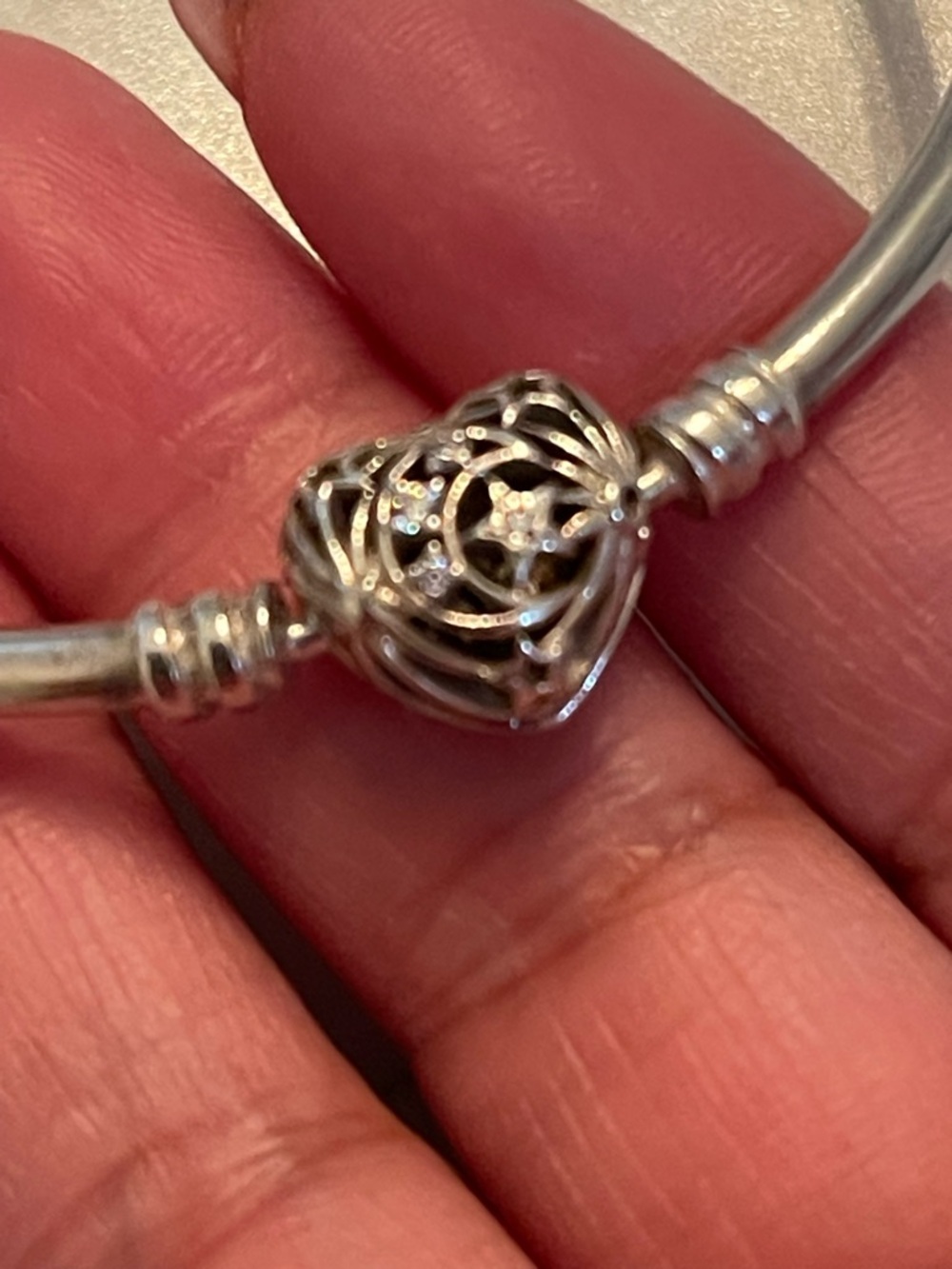 💯% Authentic Pandora Celestial Heart Clasp Bangle size 19cm (Large) - Picture 5 of 10